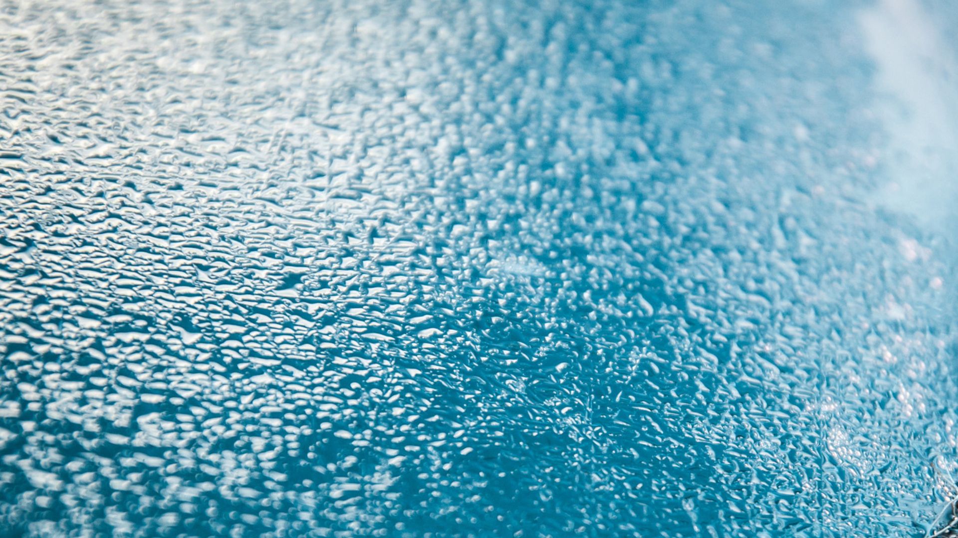 Jäähileitä/huurretta.